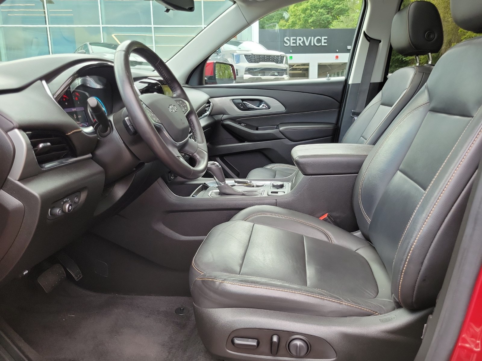 Used 2020 Chevrolet Traverse RS AWD/4WD image 9