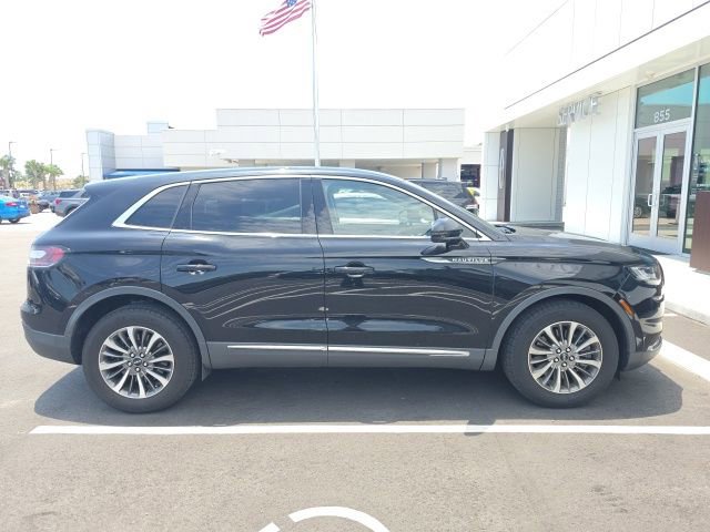 Used 2023 Lincoln Nautilus AWD w/ Premium Package image 7