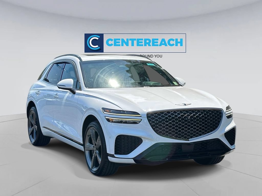 Used 2023 Genesis GV70 3.5T Sport w/ Sport Prestige Package AWD/4WD image 2