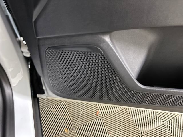 Used 2024 Chevrolet Blazer EV LT image 29