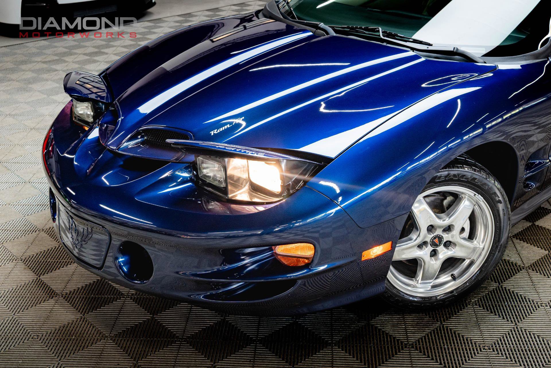 Used 2002 Pontiac Firebird Formula RWD image 6