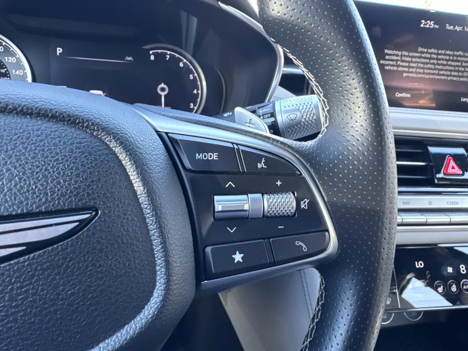 Used 2025 Genesis G70 2.5T AWD/4WD image 16