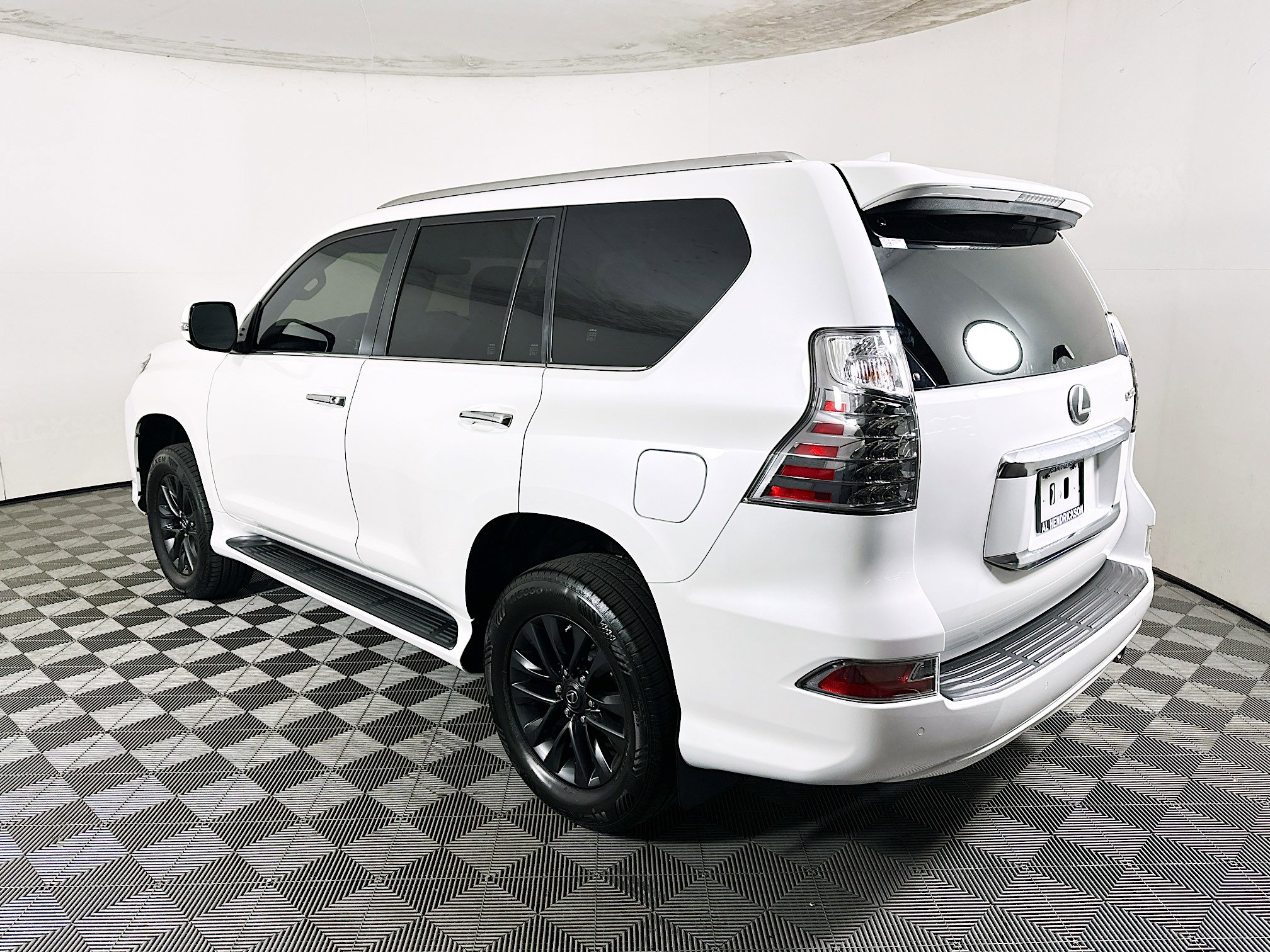 Used 2022 Lexus GX 460 Premium w/ Premium Package image 5