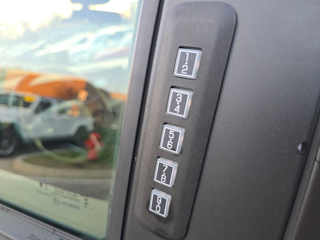 Used 2023 Ford Maverick XLT w/ XLT Luxury Package image 10