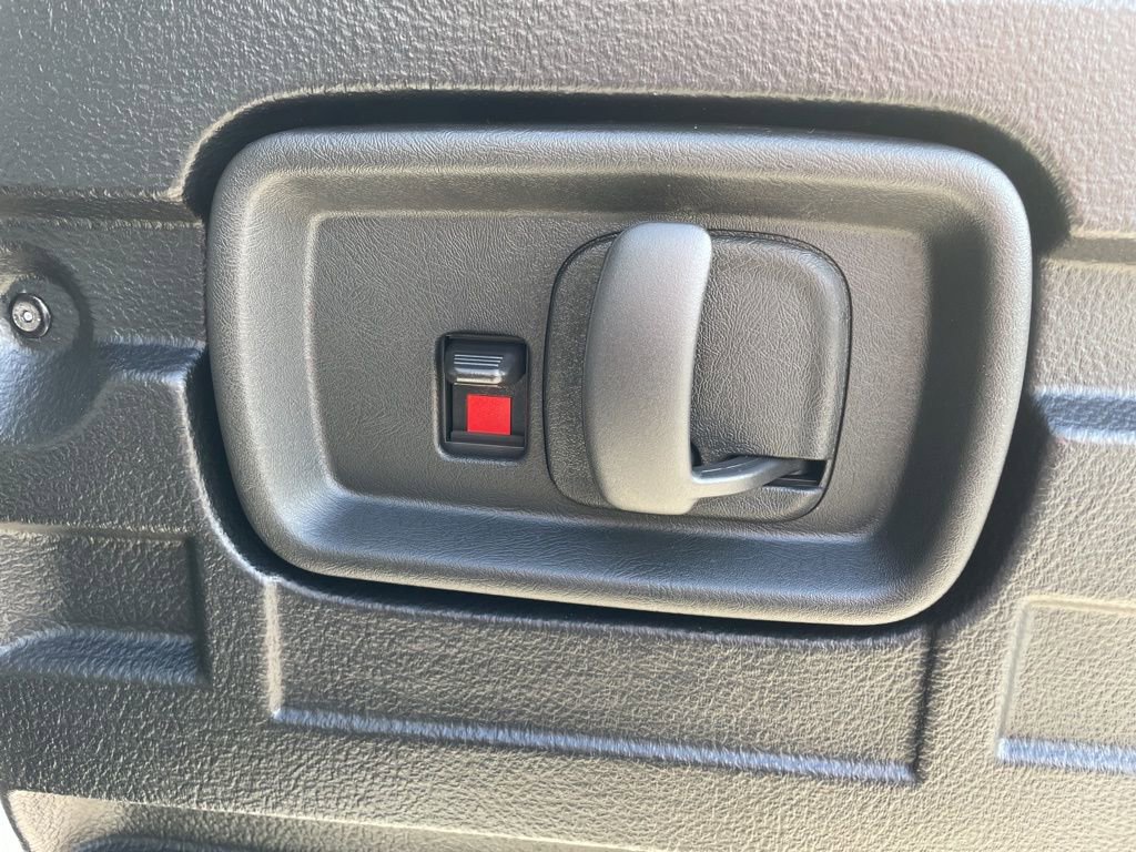 New 2025 Chevrolet Express 2500 Work Van image 36