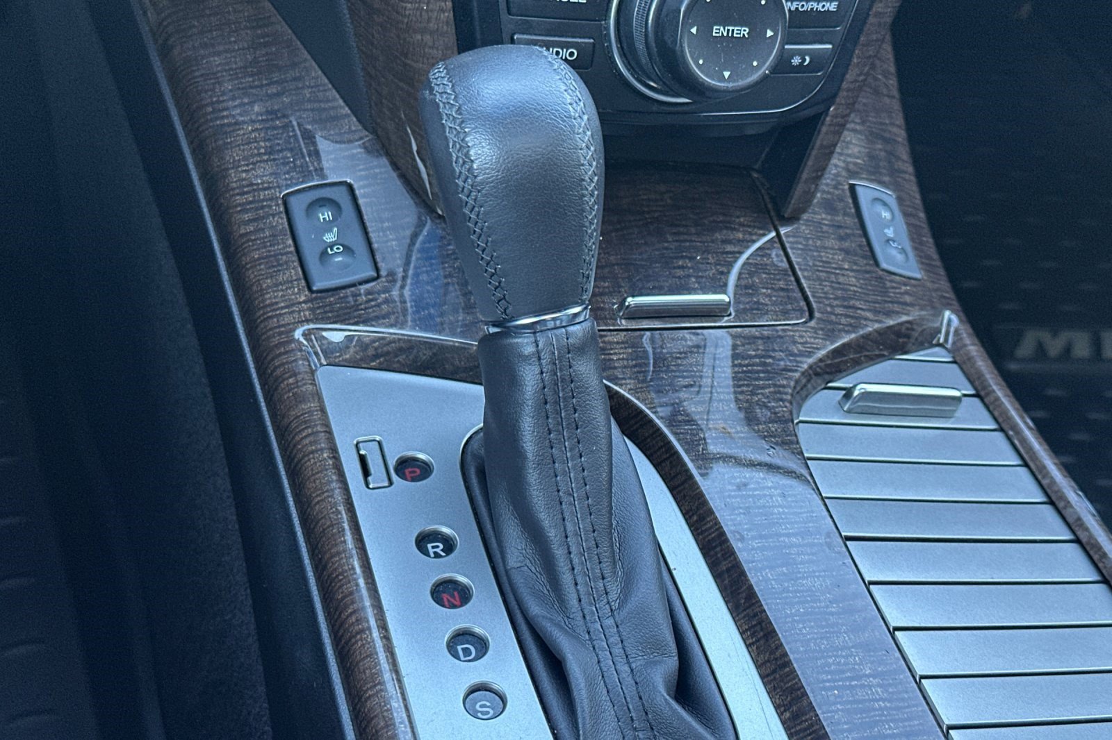 Used 2012 Acura MDX w/ Technology Package image 26