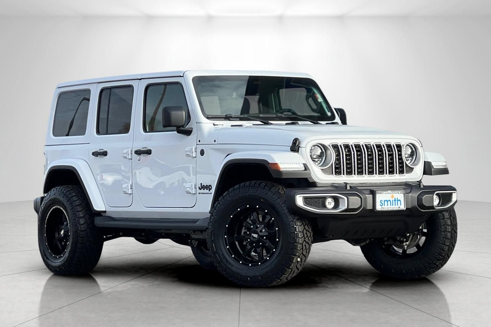 New 2026 Jeep Wrangler Unlimited Sahara AWD/4WD image 2