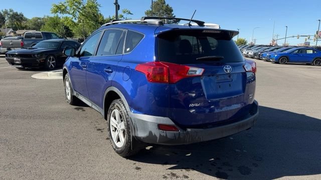Used 2014 Toyota RAV4 XLE AWD/4WD image 5