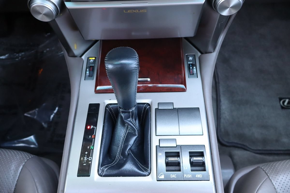 Used 2010 Lexus GX 460 AWD/4WD image 40