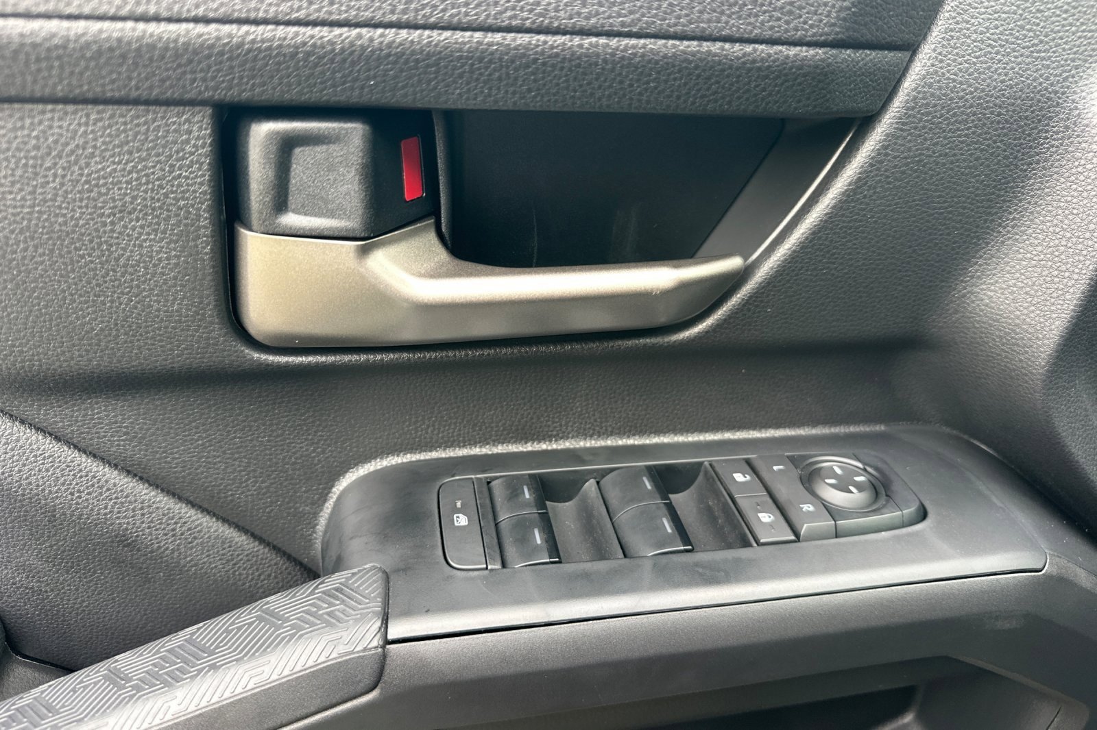 New 2025 Toyota Tacoma TRD Off-Road w/ TRD Off Road Premium Package image 8