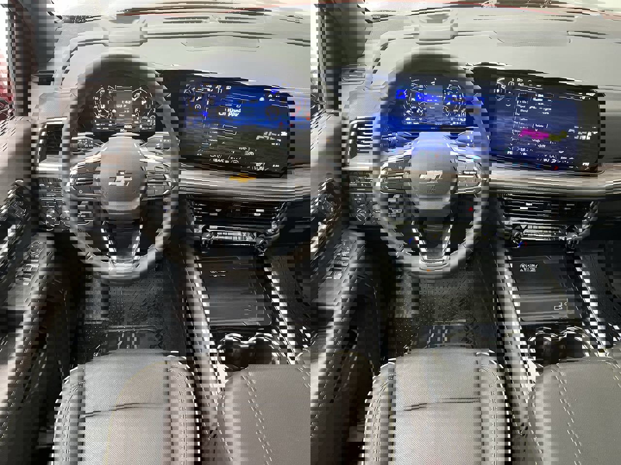 Certified 2025 Chevrolet Suburban Premier w/ Sun And Tow Package AWD/4WD image 16