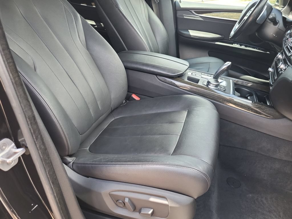 Used 2018 BMW X5 xDrive40e AWD/4WD image 22