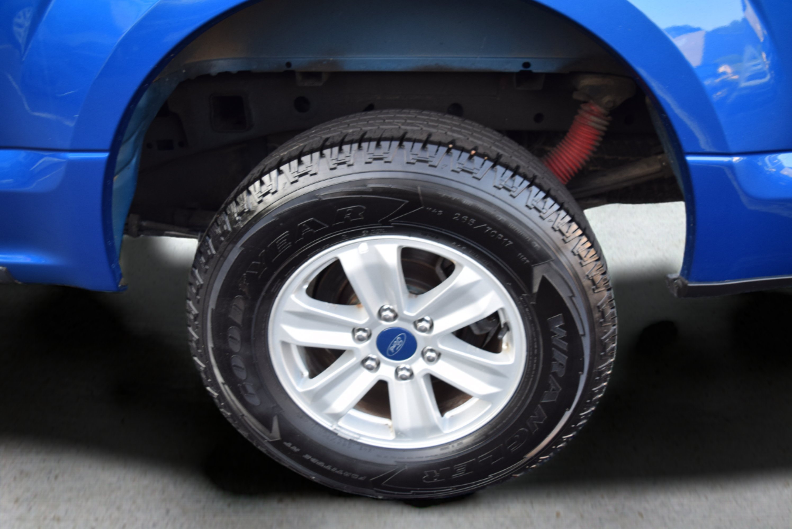 Used 2017 Ford F150 XLT AWD/4WD image 7