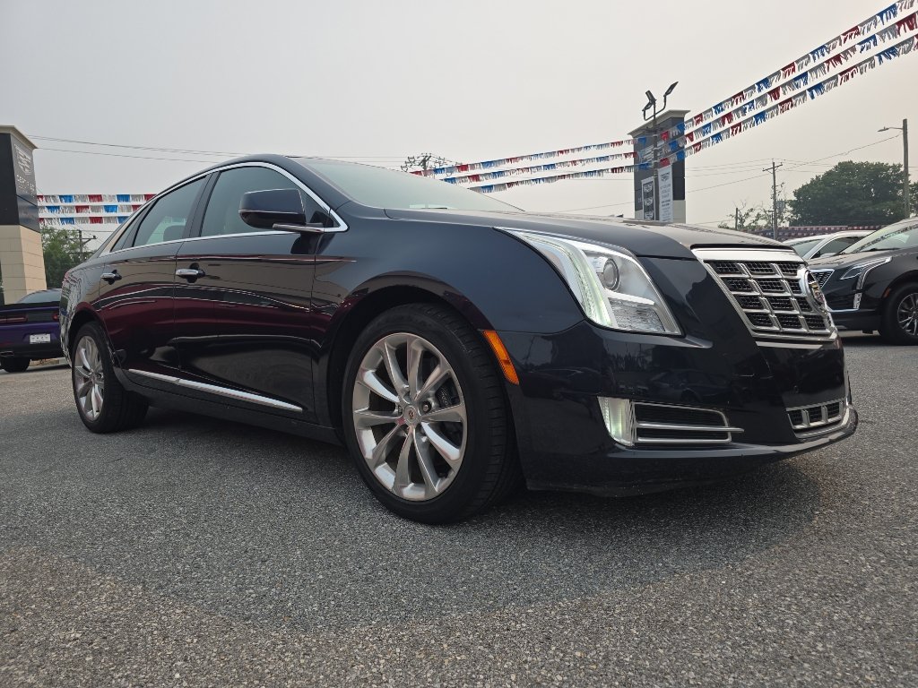 Used 2013 Cadillac XTS Luxury w/ Driver Awareness Package FWD image 2