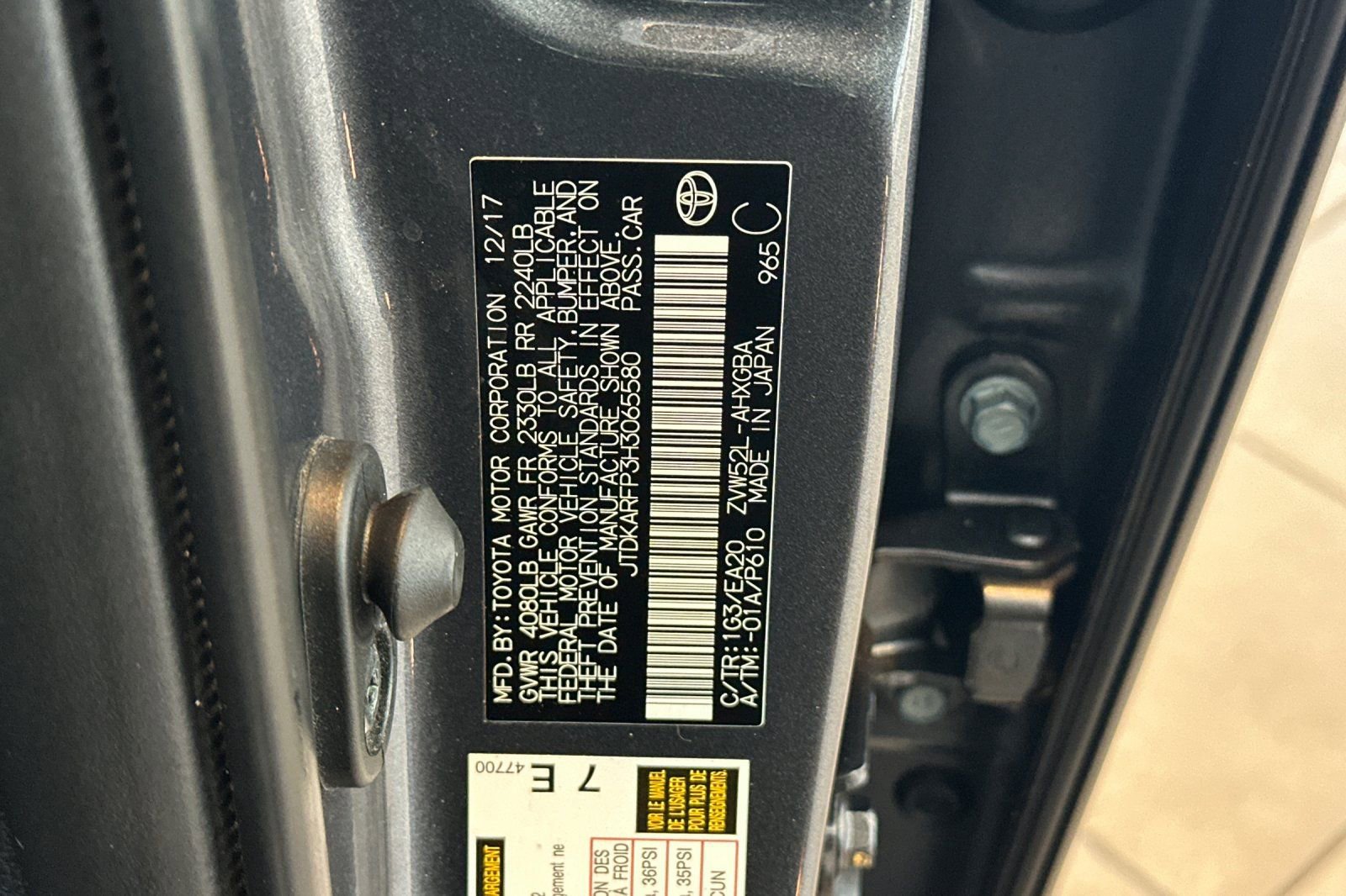 Certified 2017 Toyota Prius Prime Advanced image 30