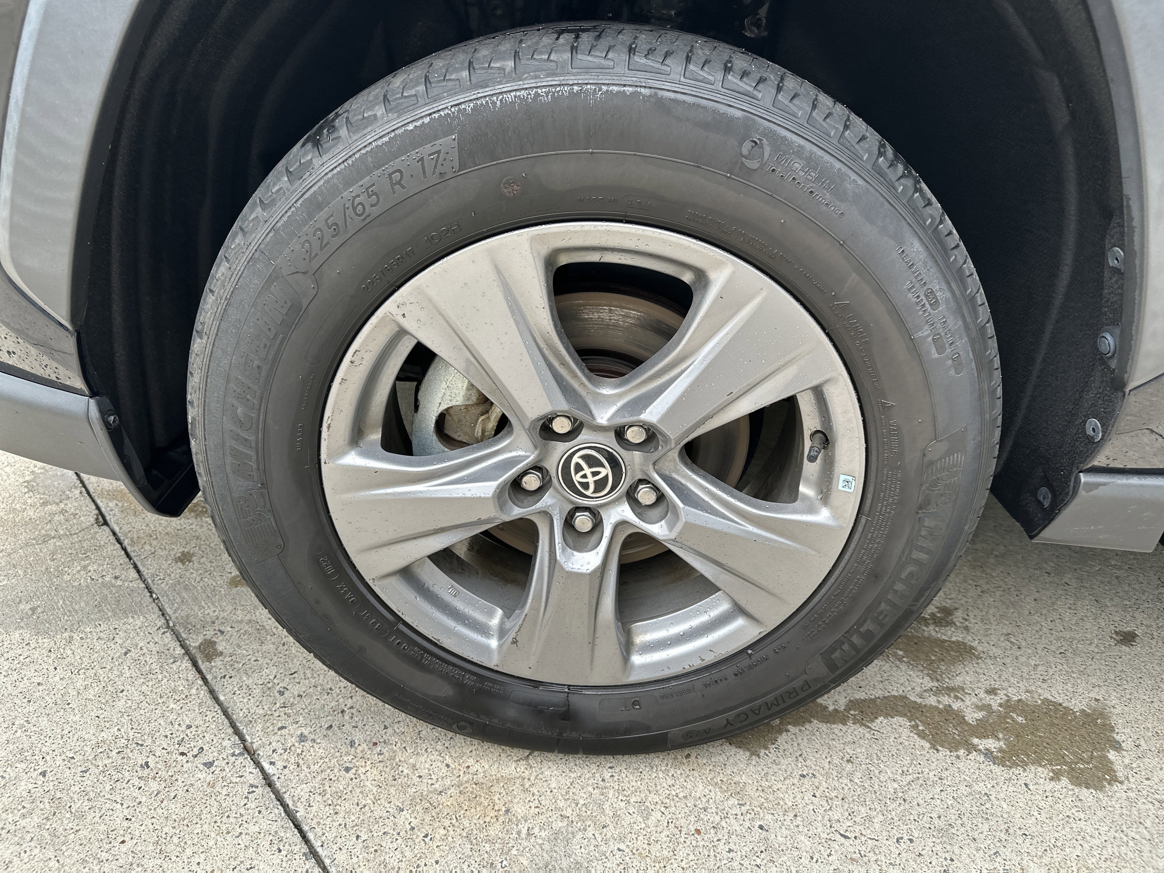 Used 2022 Toyota RAV4 XLE w/ Convenience Package AWD/4WD image 35