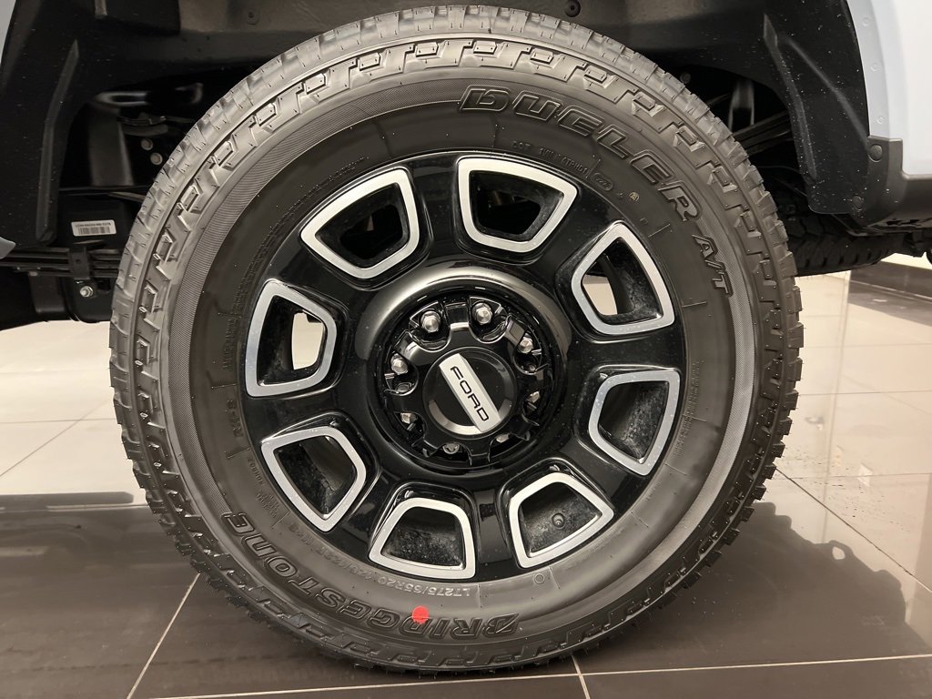 New 2025 Ford F350 Platinum w/ Snow Plow Prep Package image 7