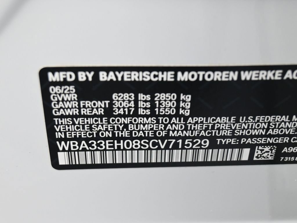 Used 2025 BMW 740i xDrive image 17