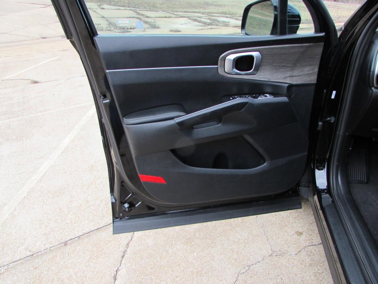 Used 2022 Kia Sorento X-Line EX image 12