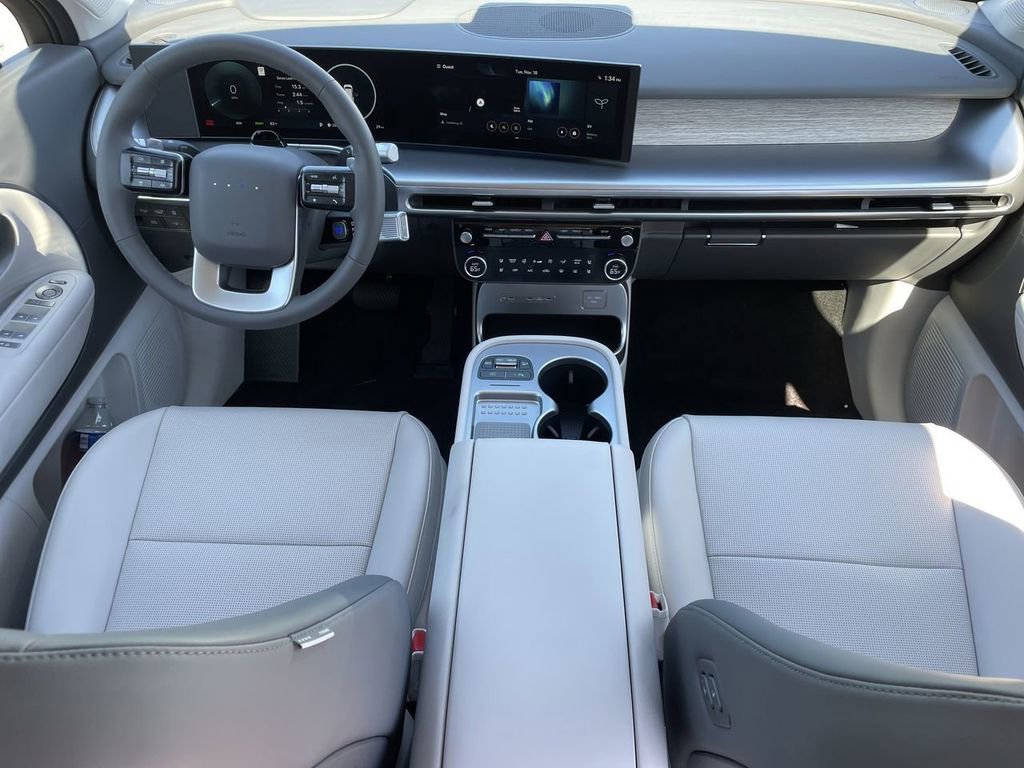 New 2026 Hyundai Ioniq 9 SEL image 3