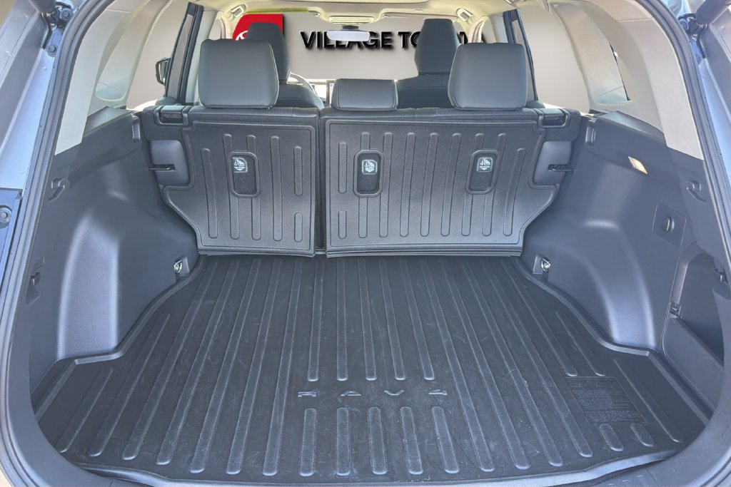Certified 2026 Toyota RAV4 XLE Premium w/ Panoramic Sun Roof Package AWD/4WD image 17