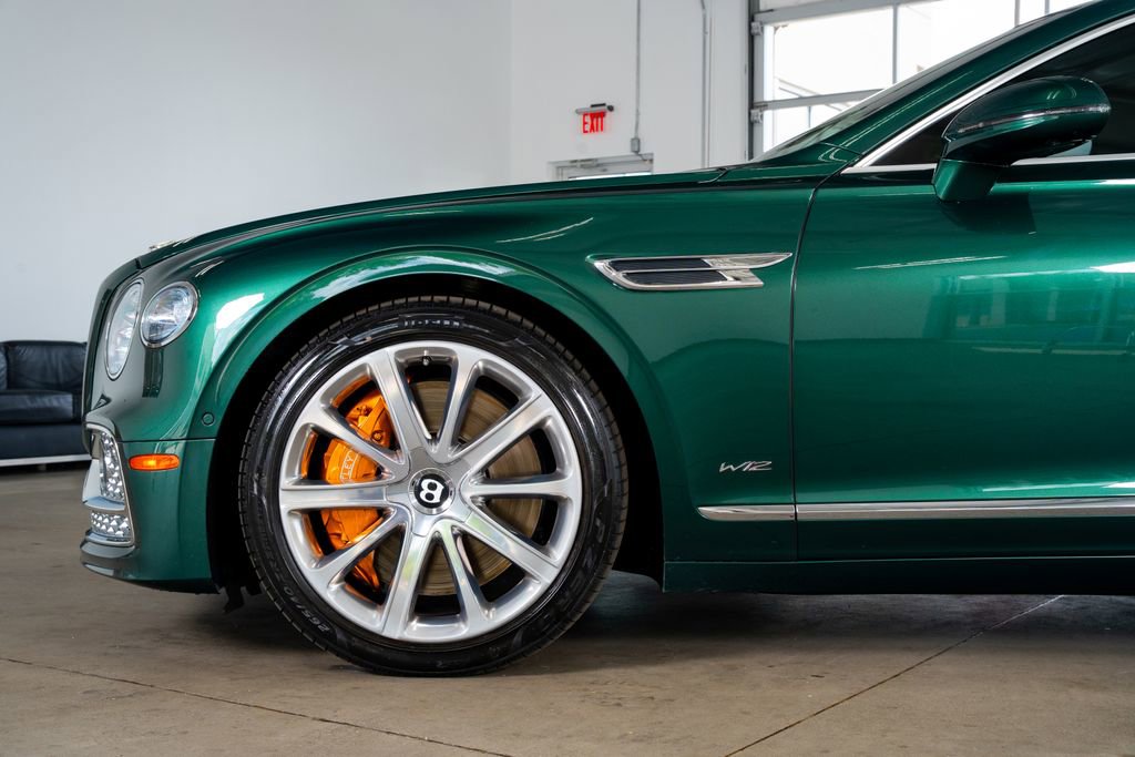 Used 2020 Bentley Flying Spur W12 image 9