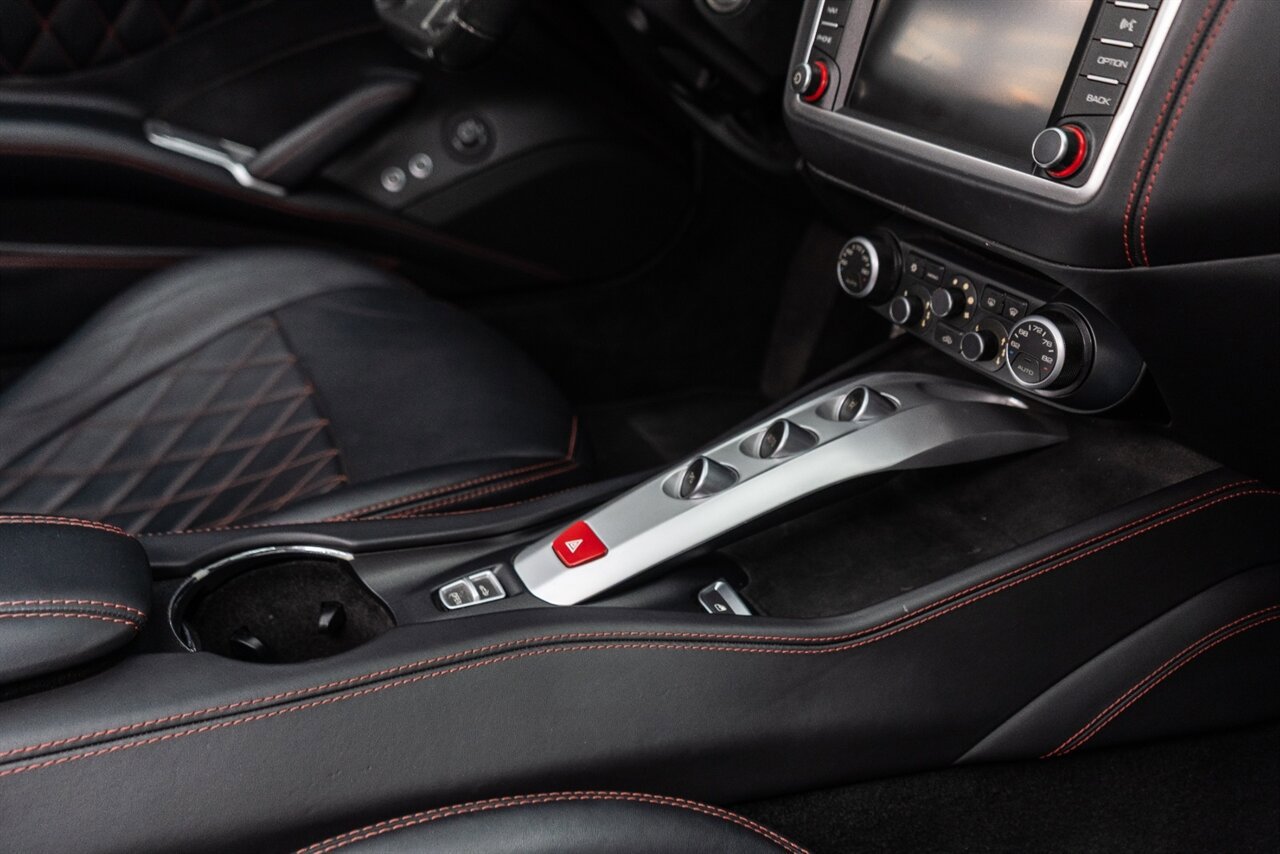 Used 2017 Ferrari California T RWD image 62