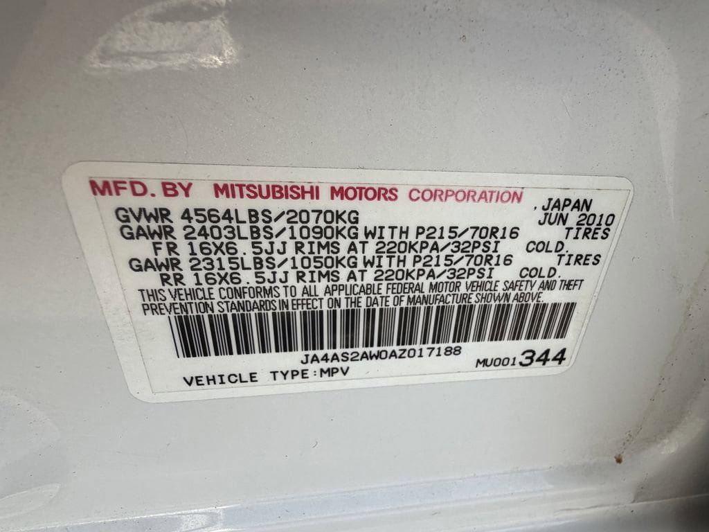 Used 2010 Mitsubishi Outlander ES FWD image 32
