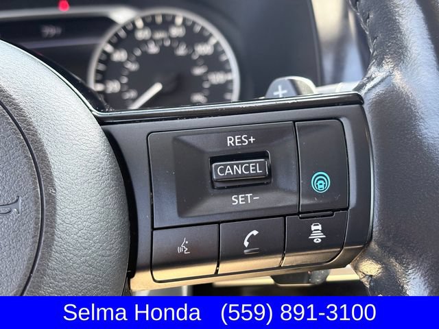 Used 2022 Nissan Pathfinder SL AWD/4WD image 15