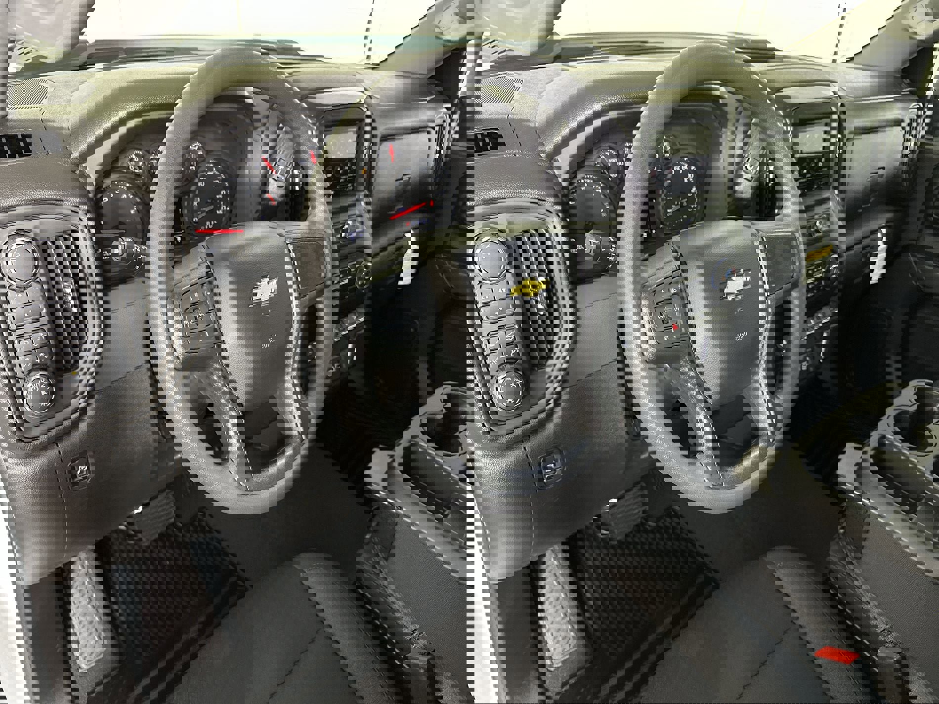 New 2025 Chevrolet Silverado 2500 Custom w/ Custom Value Package image 45