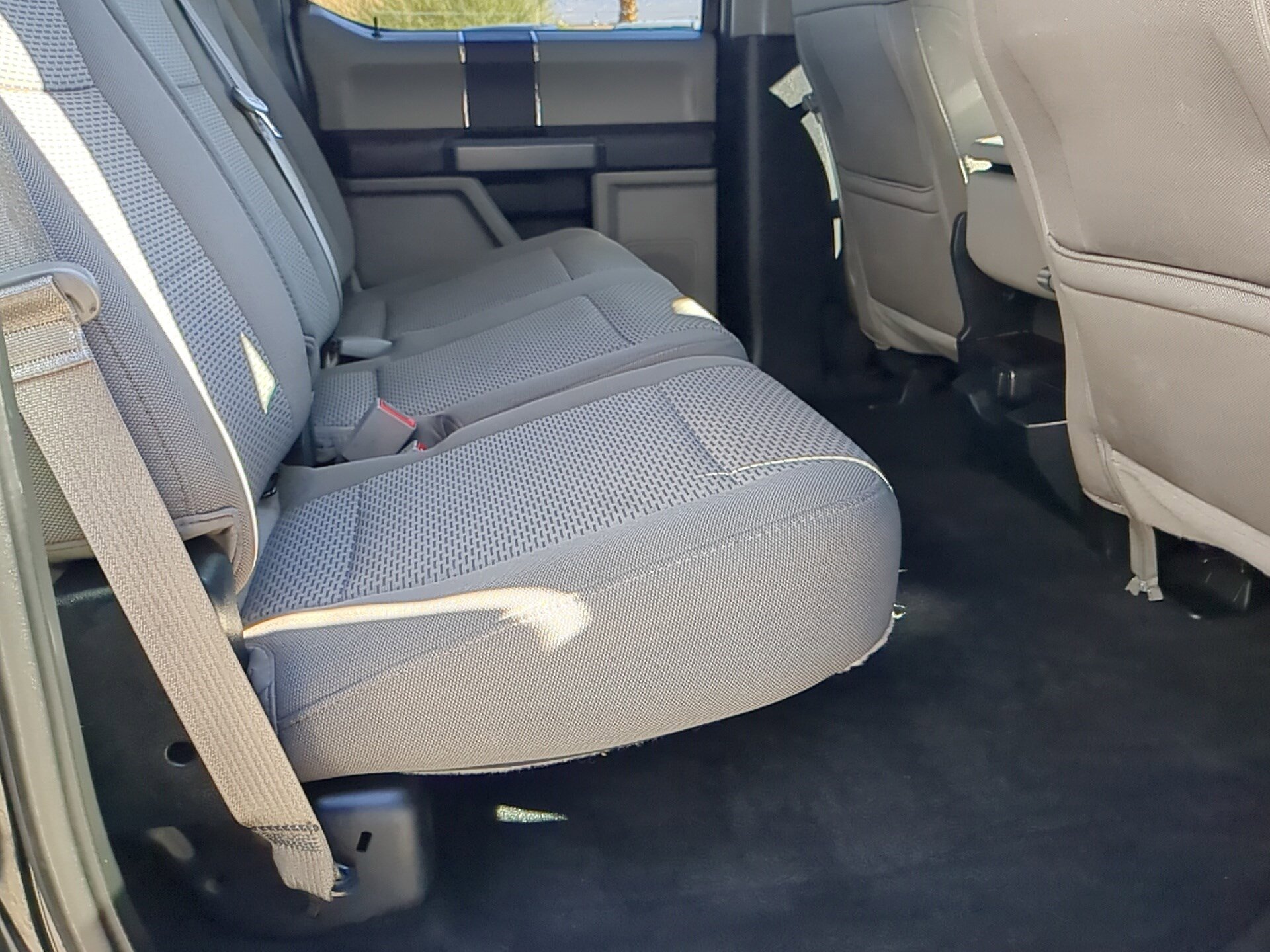 Used 2018 Ford F150 XLT image 25