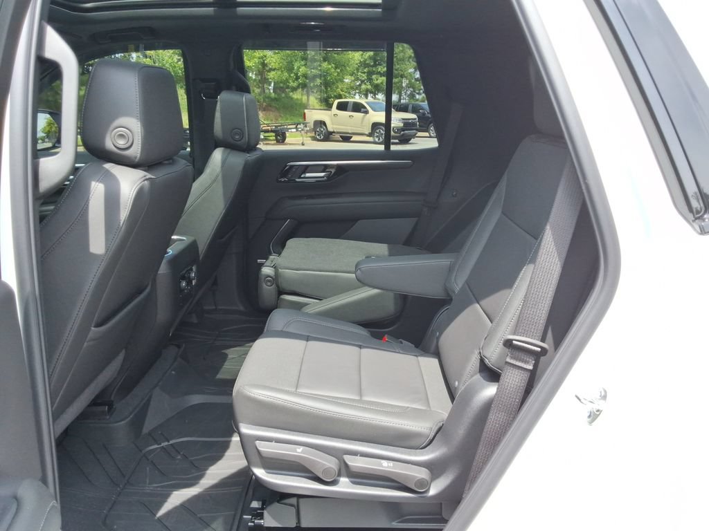 Used 2026 Chevrolet Tahoe Z71 w/ Comfort Package AWD/4WD image 20