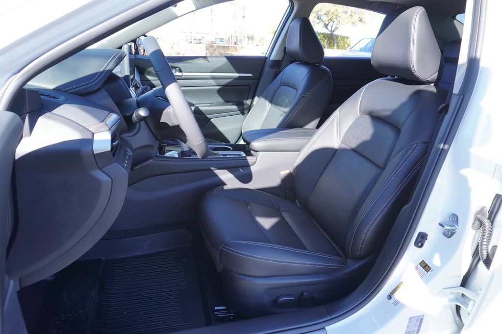 Certified 2025 Nissan Altima 2.5 SL image 14