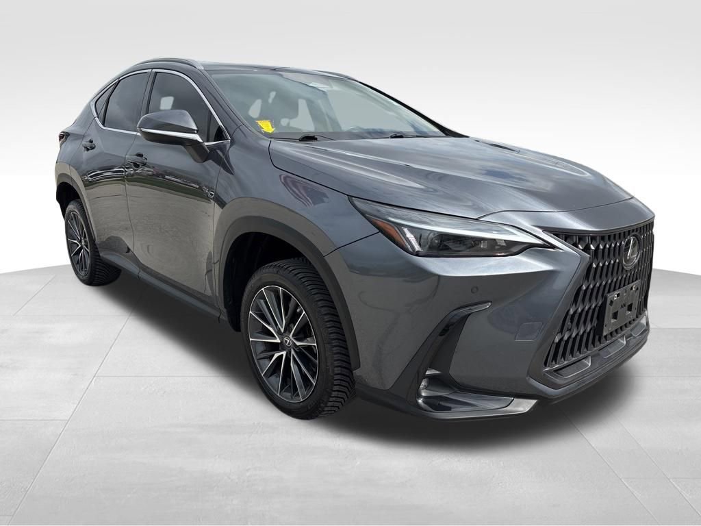 Used 2023 Lexus NX 250 FWD w/ Premium Package image 3
