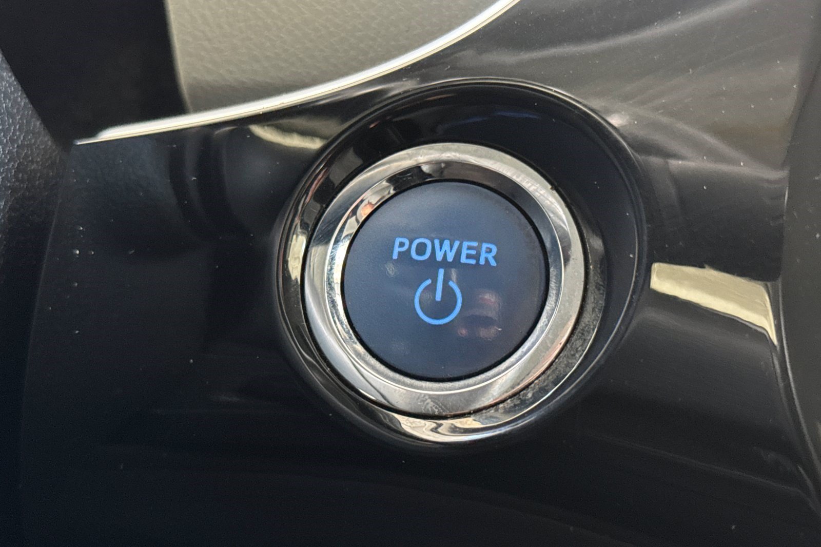 Used 2016 Toyota Prius Two FWD image 28