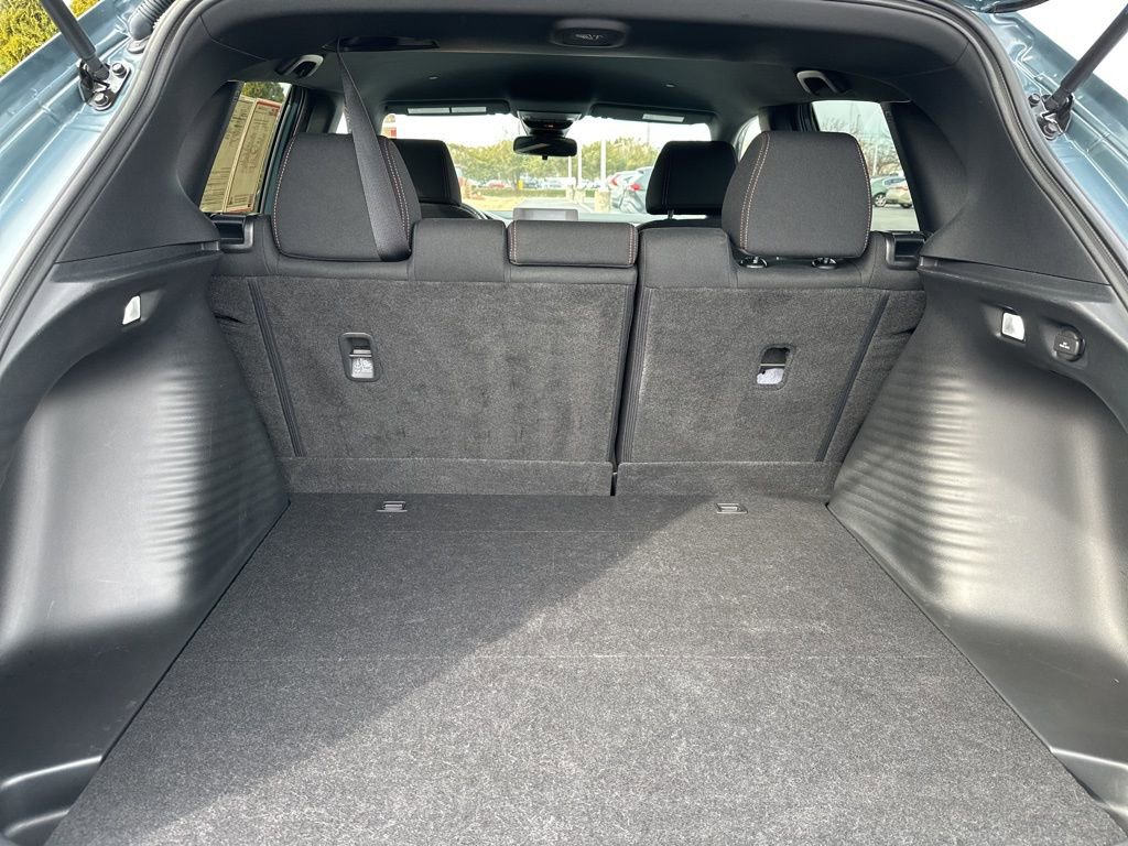 Used 2025 Honda HR-V Sport image 36