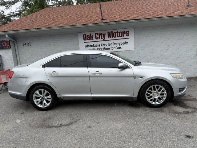Used 2011 Ford Taurus SEL w/ 201A Rapid Spec Order Code FWD image 4