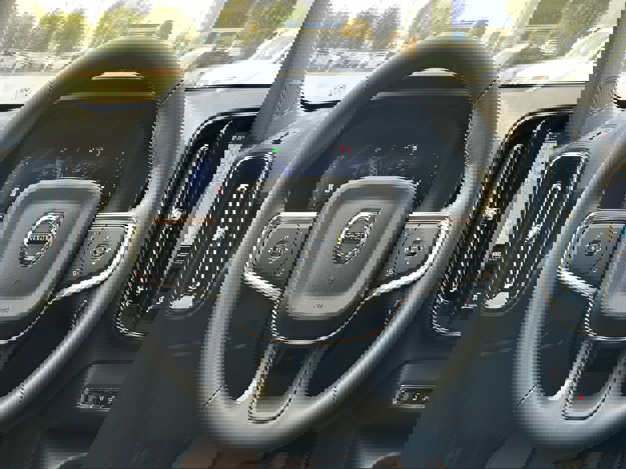 New 2026 Volvo XC40 B5 Core image 14