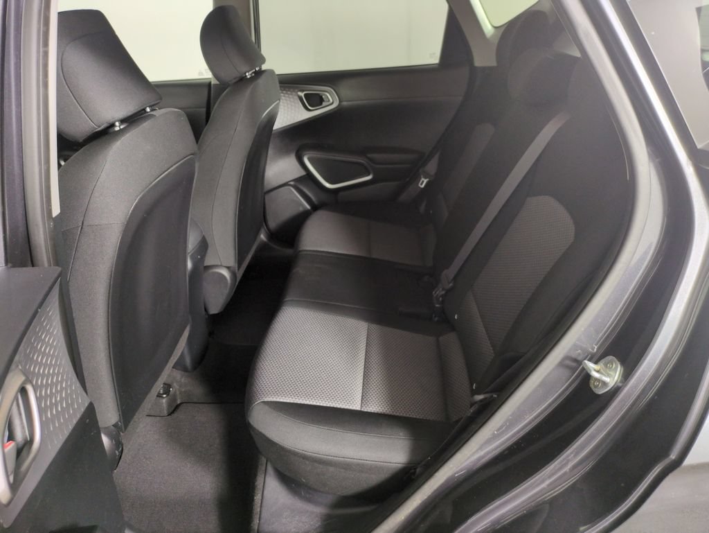 Used 2021 Kia Soul LX FWD image 23