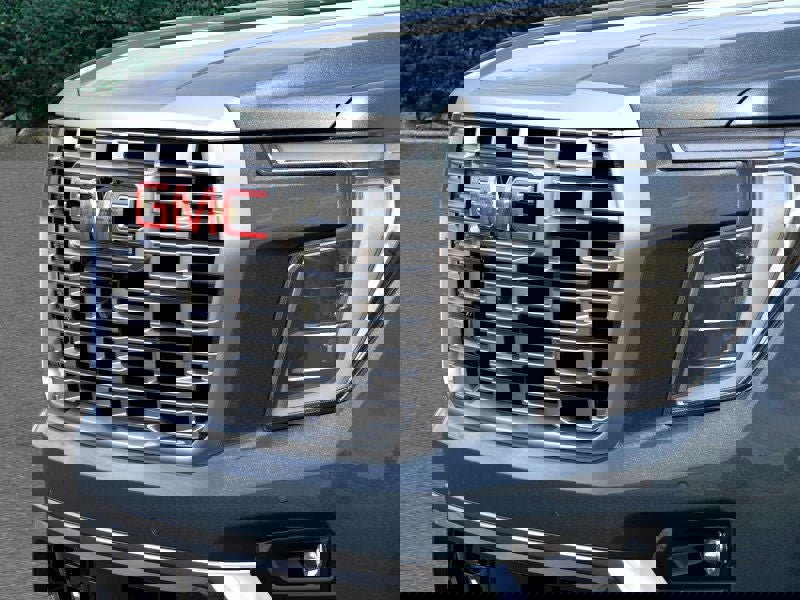 New 2026 GMC Yukon Denali w/ Sun & Power Step Package image 38