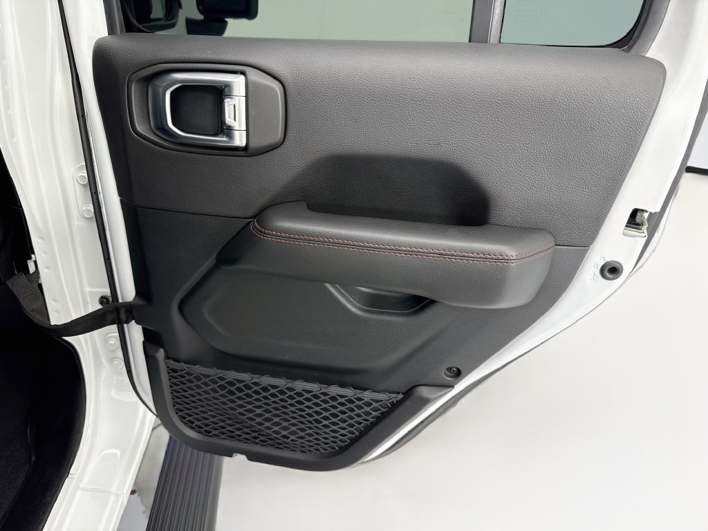 Used 2020 Jeep Wrangler Unlimited Rubicon AWD/4WD image 26
