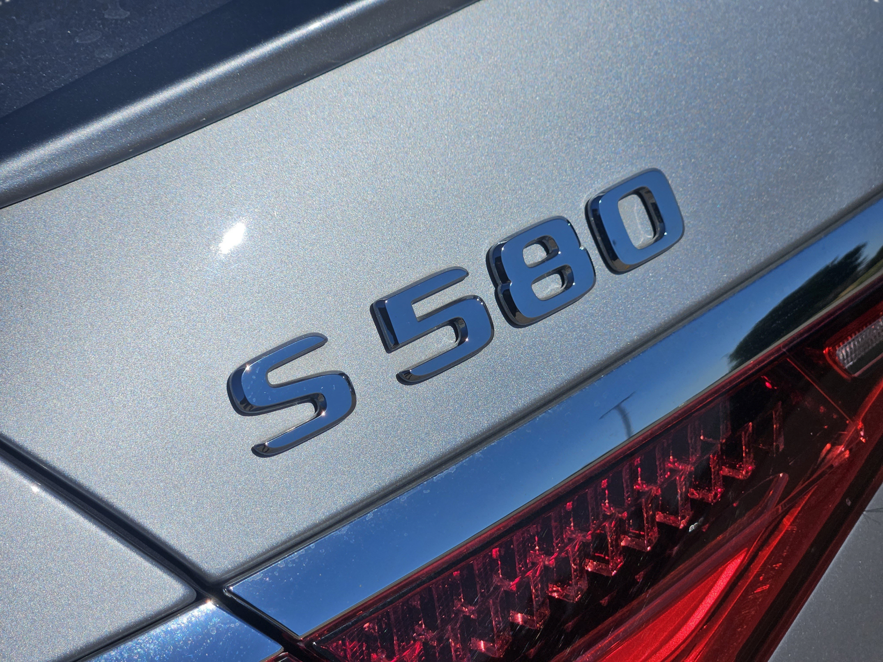 Used 2023 Mercedes-Benz S 580 4MATIC Sedan image 25