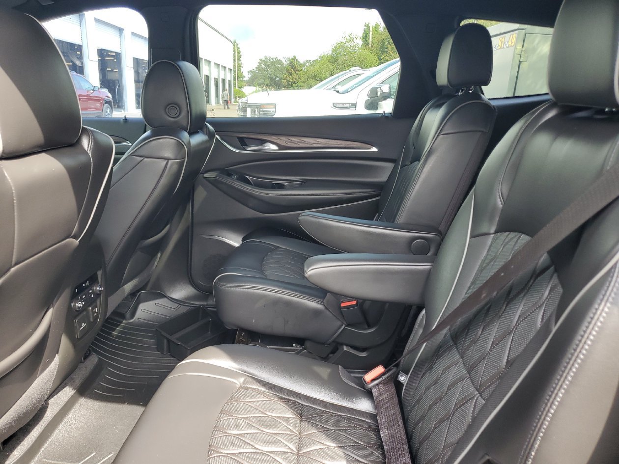 Used 2024 Buick Enclave Avenir w/ Trailering Package, 5000 lbs. FWD image 10