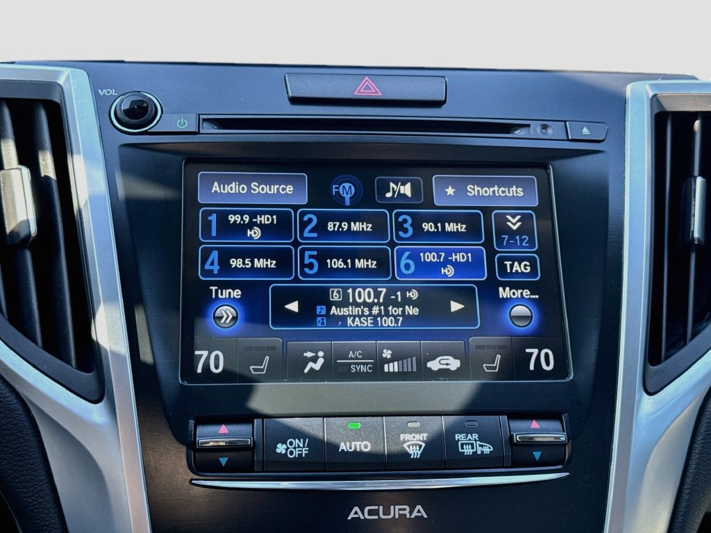 Used 2015 Acura TLX w/ Technology Package FWD image 17