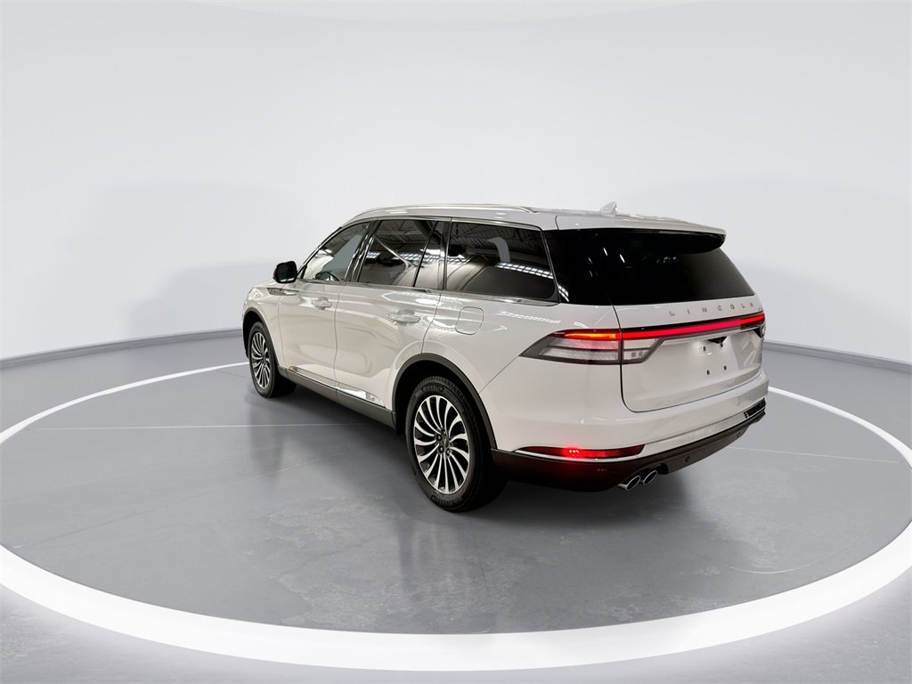 Used 2022 Lincoln Aviator AWD w/ Premium Package image 5