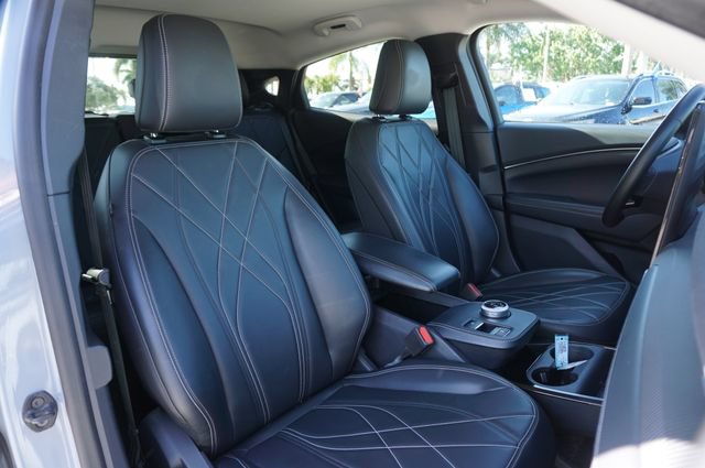 Used 2024 Ford Mustang Mach-E Select RWD image 2