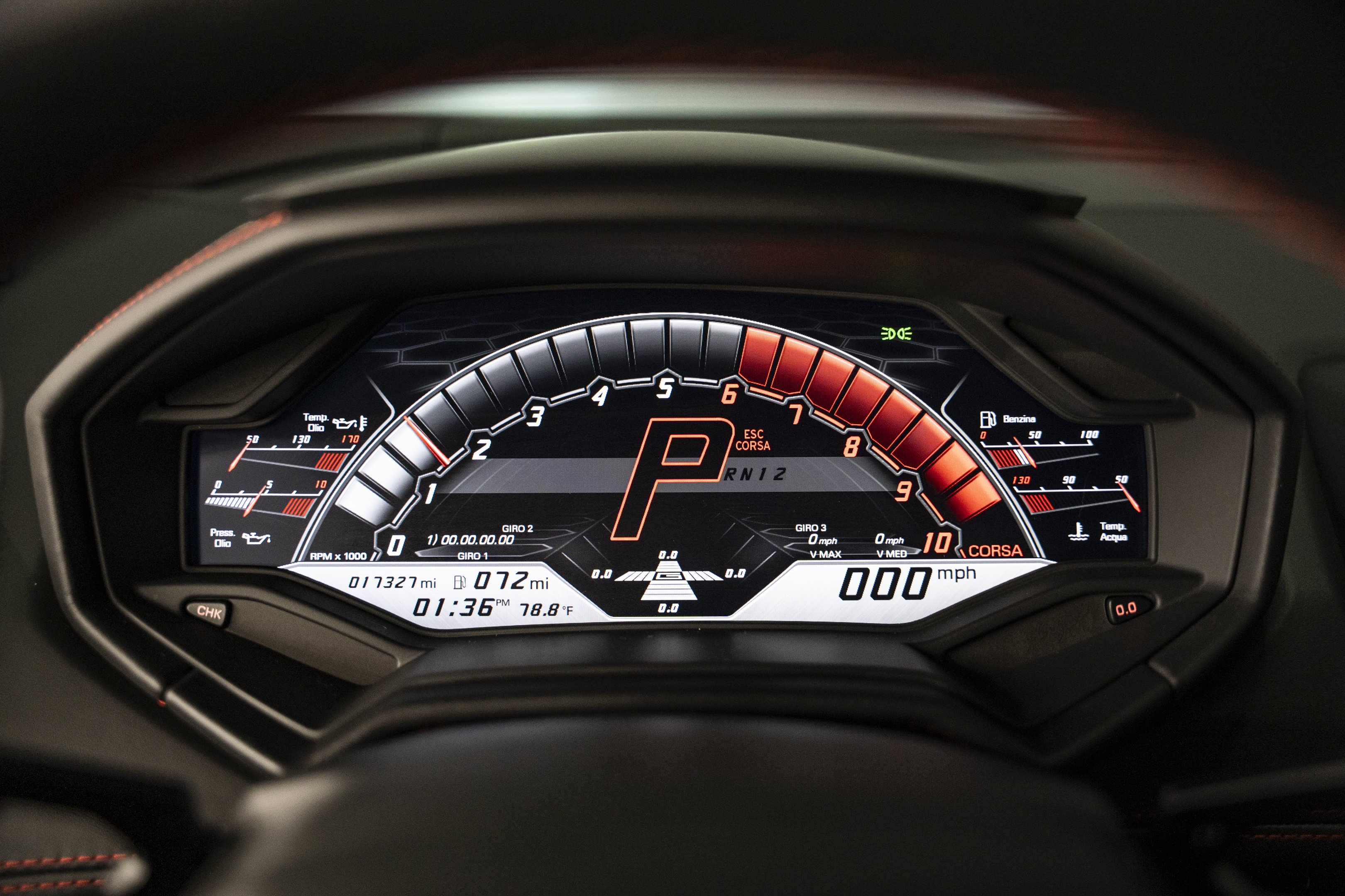 Used 2020 Lamborghini Huracan EVO AWD/4WD image 38