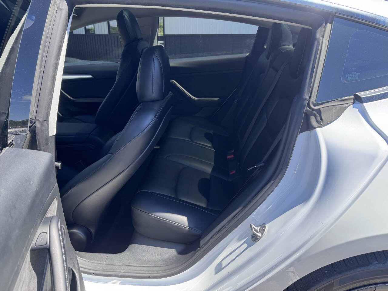 Used 2023 Tesla Model 3 Standard Range RWD image 11