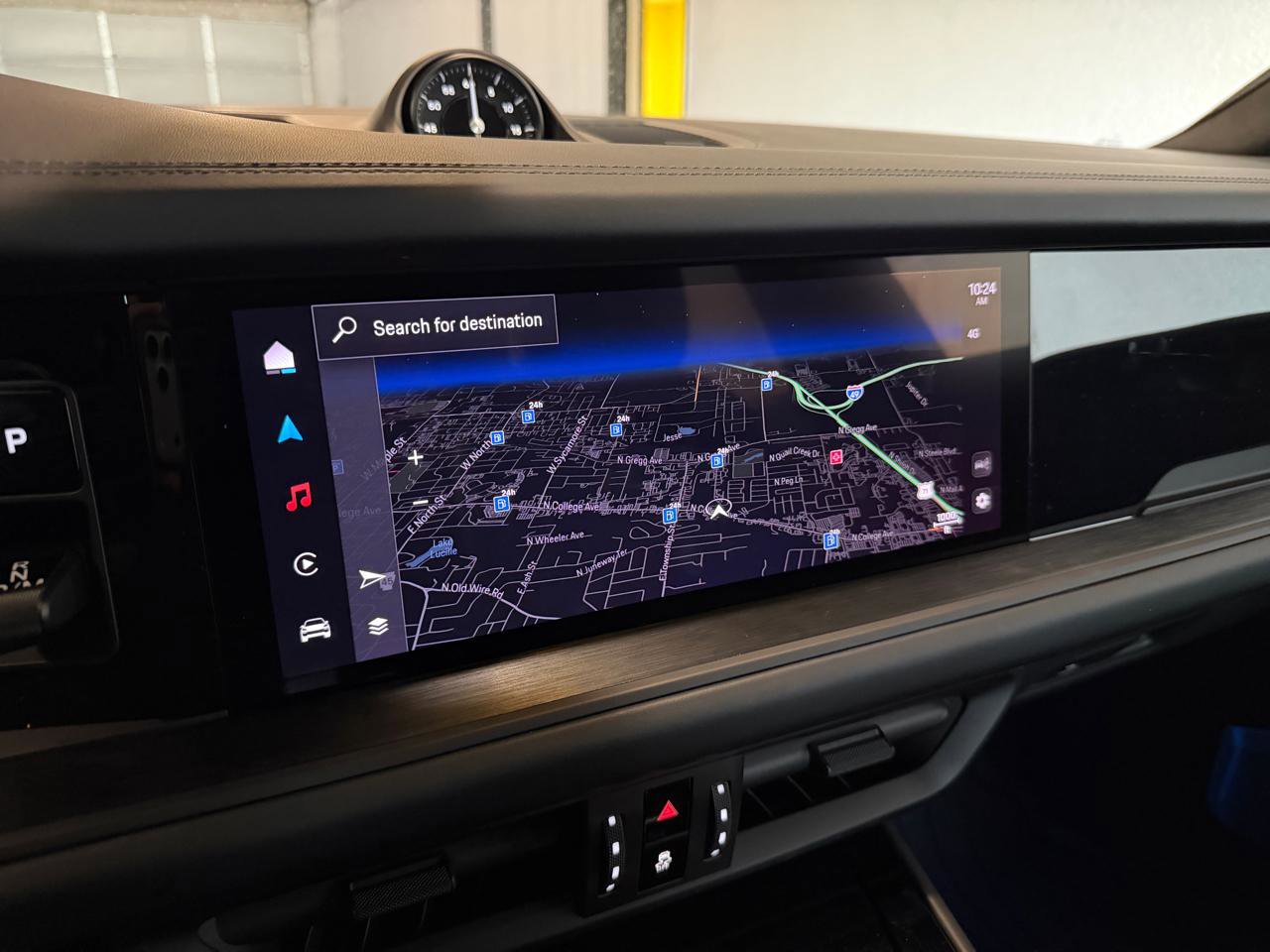 Used 2025 Porsche Cayenne GTS image 18