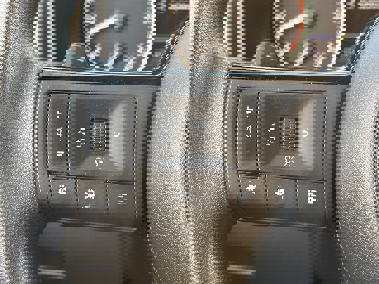 Certified 2023 Nissan Rogue SV image 21